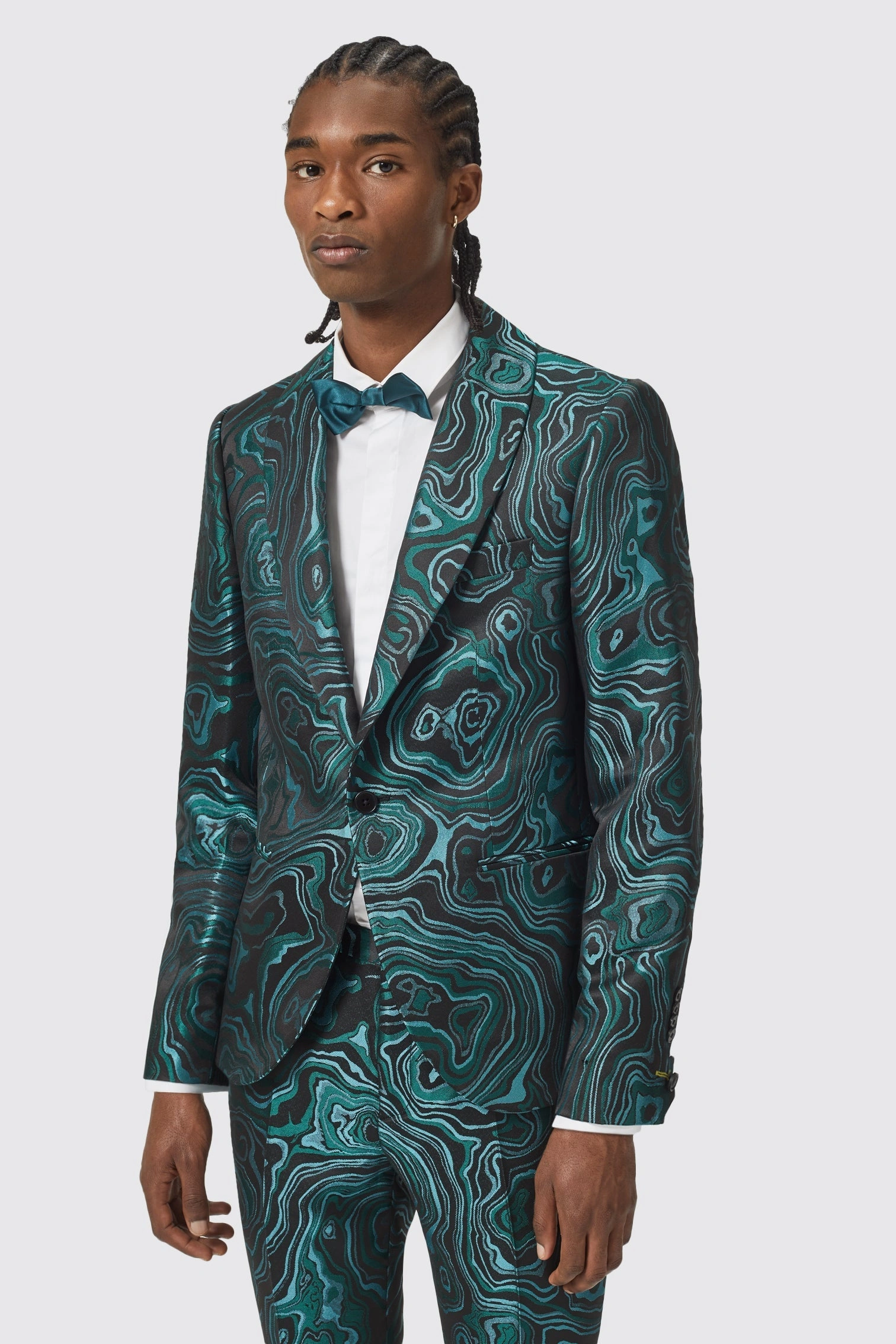 Grüner Jacquard Anzug von Adichie: Eleganz in Slim Fit, ein Meisterwerk für Ihren Auftritt.